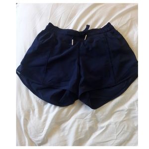 Lululemon Athletica Running Shorts Size 4
